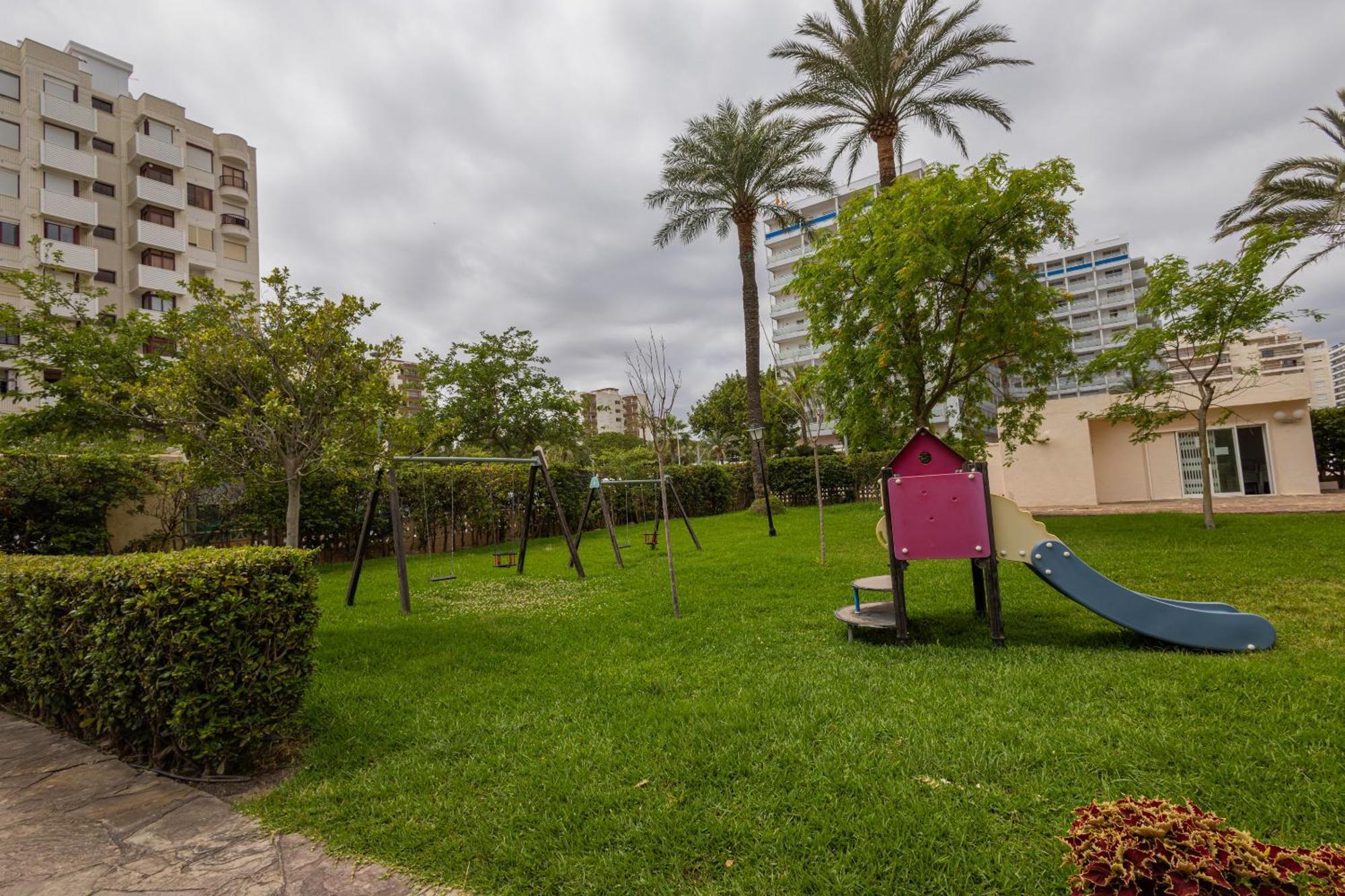Apartamento Con Piscina Y Zonas Comunes Playa de Gandia Exterior photo